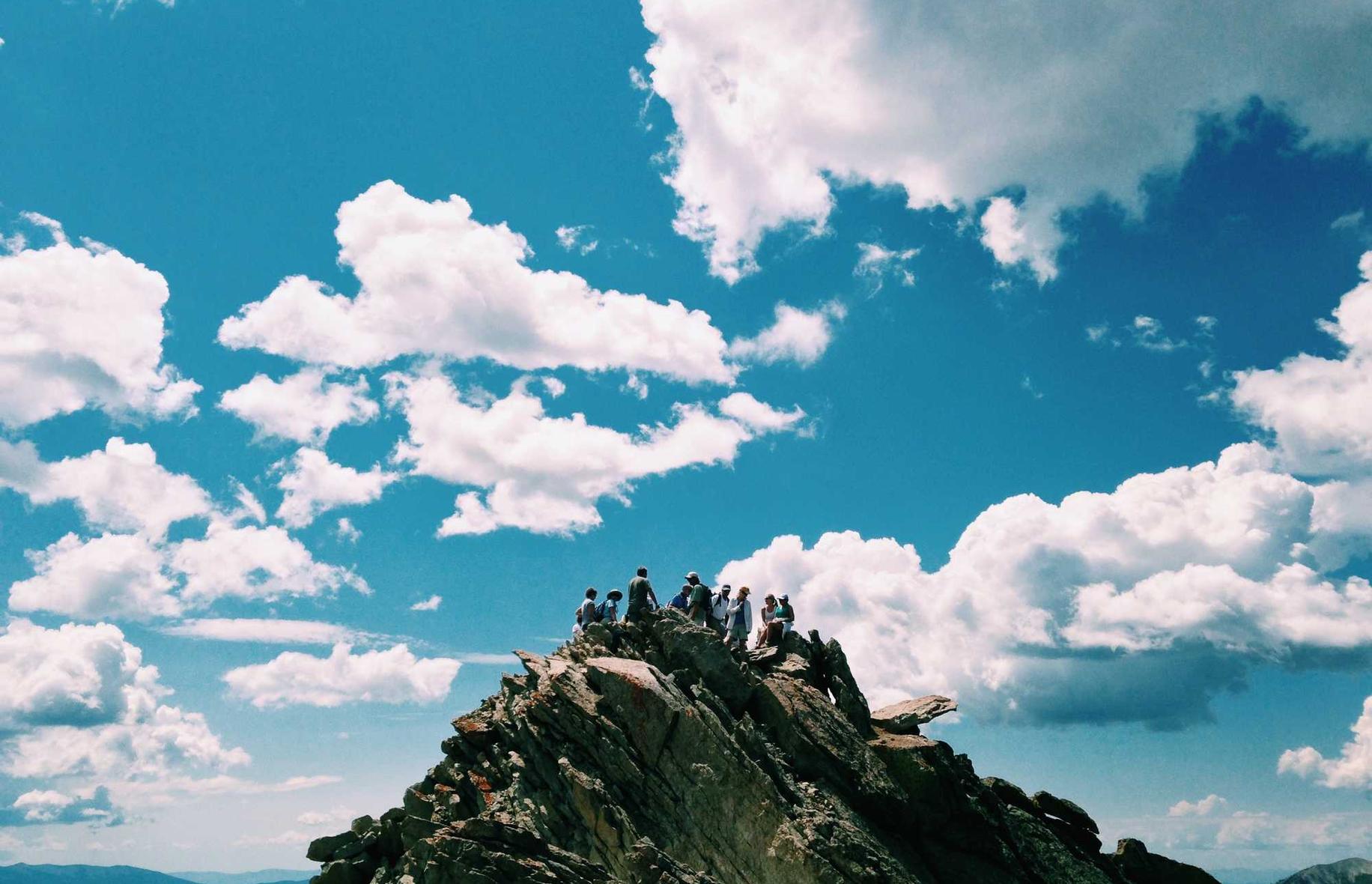 铁盒欧盟万宝路黑冰爆珠:昌邑注册公司代理