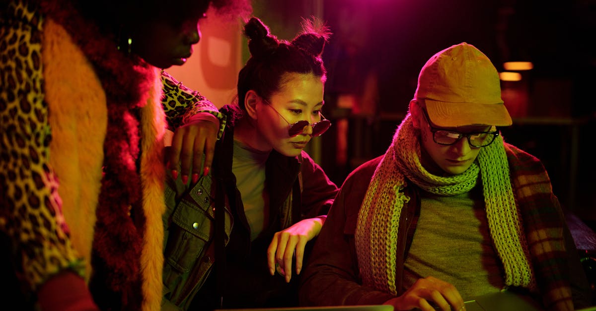 欧亚云实名账号:流量卡每月套餐包是否可以叠加?是否限制?