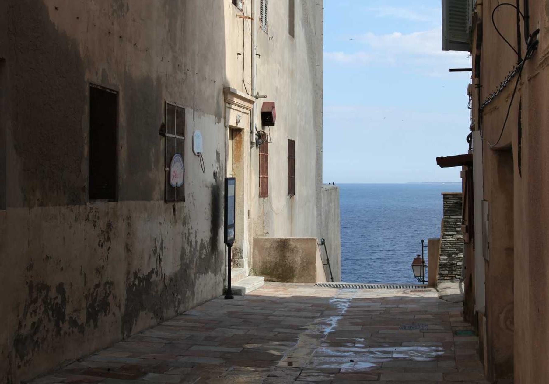 荣耀2如何根据城市规划自上而下进行营销策略制定